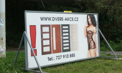 Dveře-akce